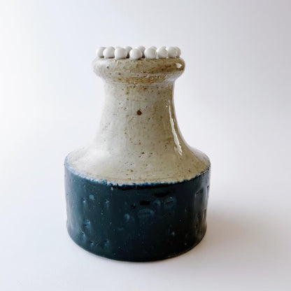 【お取り置き】シルヴィア・レウショヴィウス Sylvia Leuchovius 白の粒粒が可愛い花瓶　スタジオ作品 5R5M030