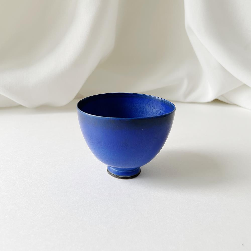美品 Berndt Friberg ベルントフリーベリ 青色釉薬茶碗 スウェーデン 