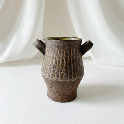 マリ・シムルソン Mari Simmulson ウプサラエクビー Upsala Ekeby 素朴な色味の2つ持ち手の花瓶